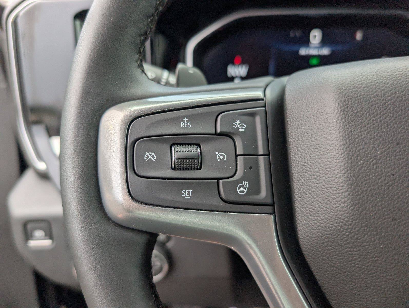 Used 2026 Chevrolet Silverado 1500 RST AWD/4WD image 28