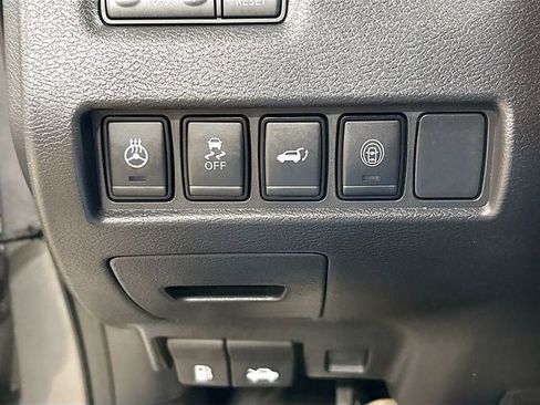 Used 2021 Nissan Murano SL w/ SL Moonroof Package FWD image 11