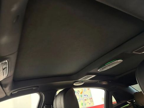 Used 2019 Mercedes-Benz Maybach S 560 4MATIC image 89