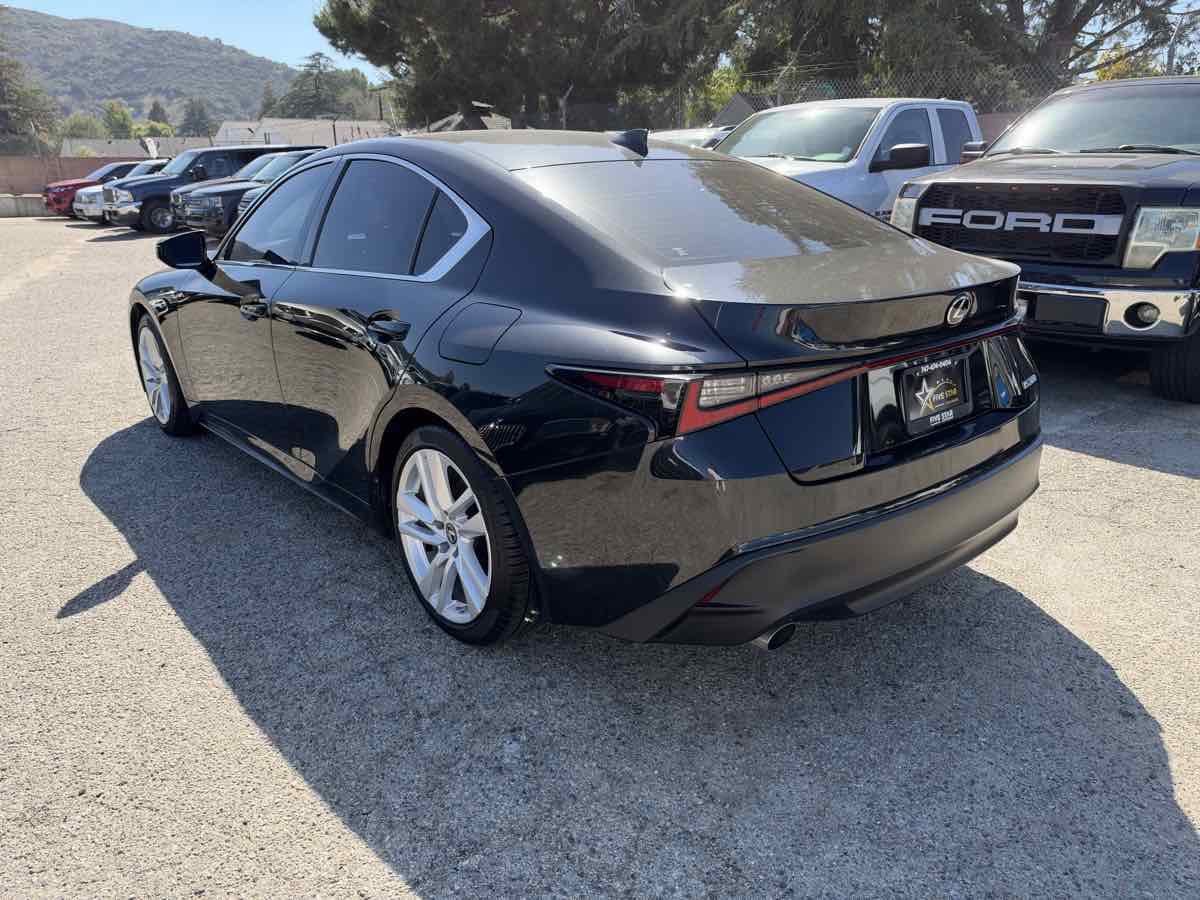 Used 2022 Lexus IS 300 w/ Accessory Package RWD image 7