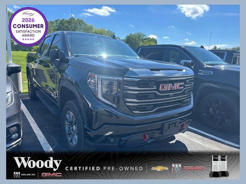 Used 2024 GMC Sierra 1500 AT4 w/ Technology Package AWD/4WD image 1