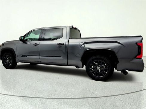 Used 2023 Toyota Tundra Platinum w/ Advanced Package AWD/4WD image 7