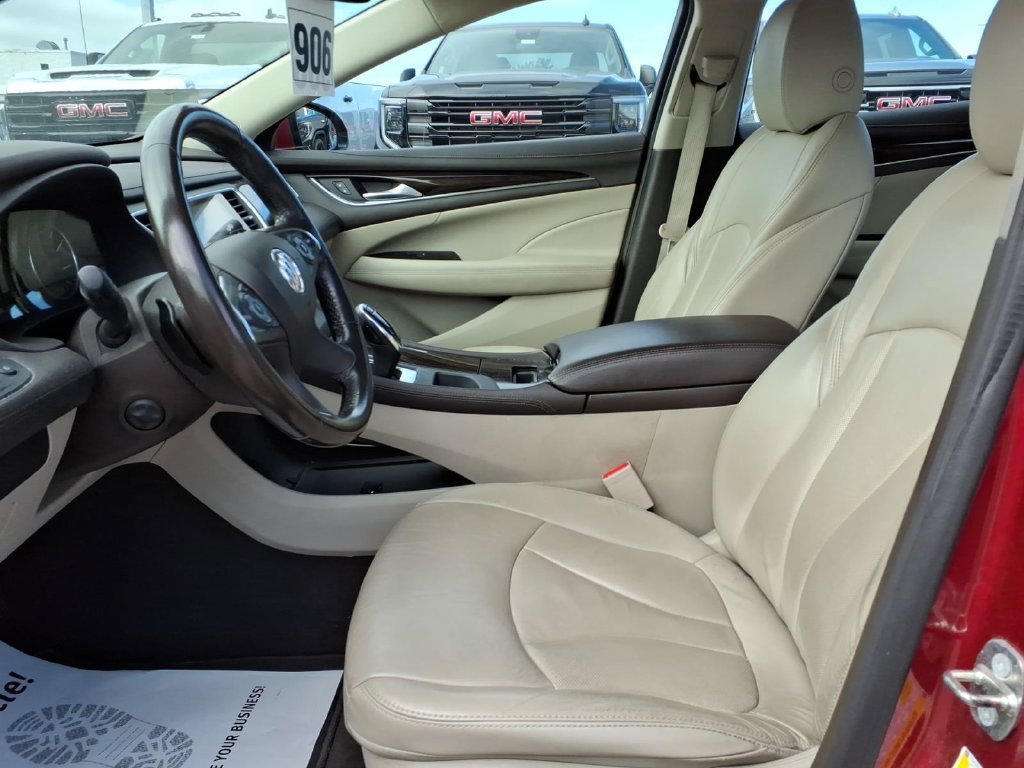 Certified 2018 Buick LaCrosse Essence FWD image 12