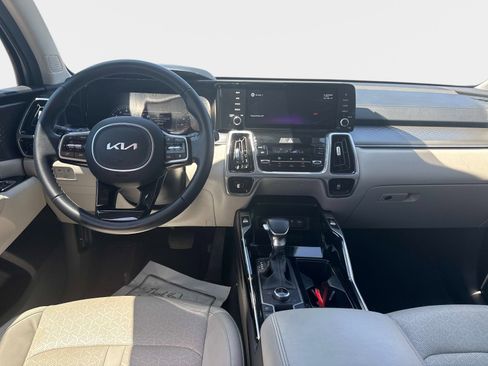Used 2022 Kia Sorento SX AWD/4WD image 13