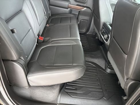 Used 2019 GMC Sierra 1500 SLT w/ SLT Convenience Package AWD/4WD image 27