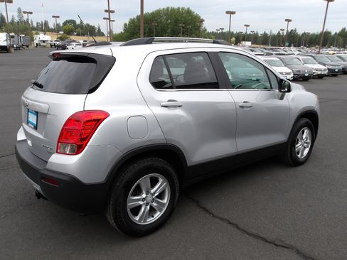 Used 2015 Chevrolet Trax LT w/ LT Plus Package image 5