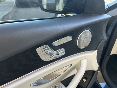 Used 2023 Mercedes-Benz E 350 Sedan w/ Premium Package image 38