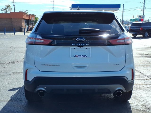 Used 2024 Ford Edge Titanium AWD/4WD image 7