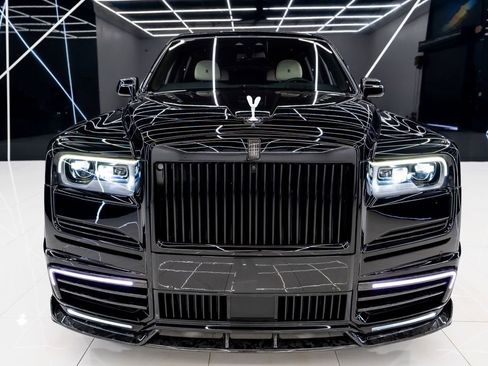 Used 2023 Rolls-Royce Cullinan image 7