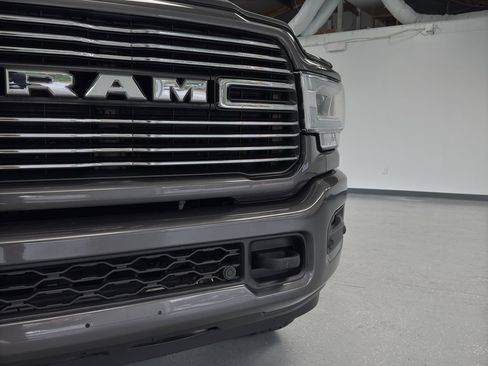 Used 2019 RAM 2500 Laramie image 11