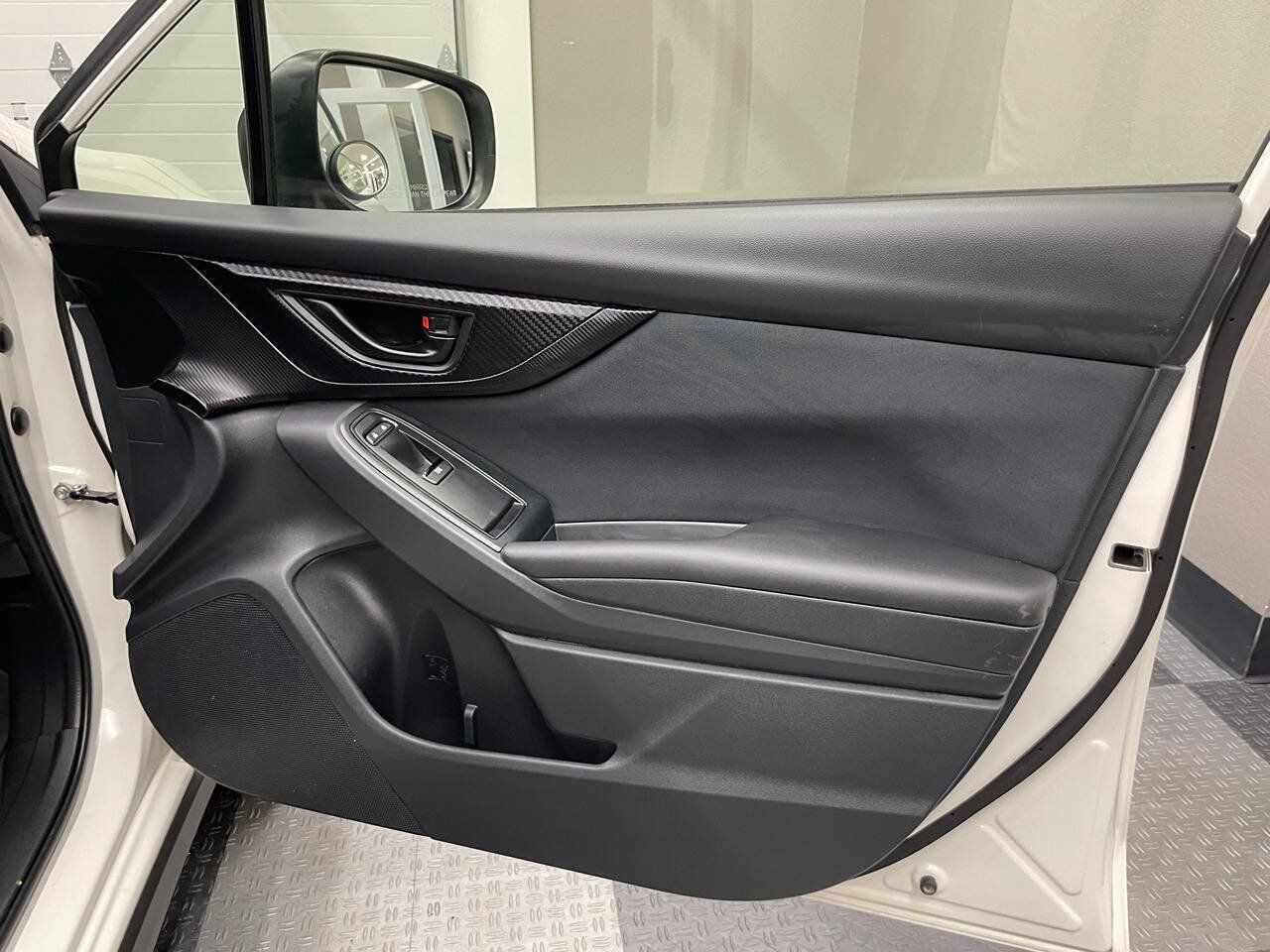 Used 2023 Subaru Crosstrek 2.0i AWD/4WD image 19