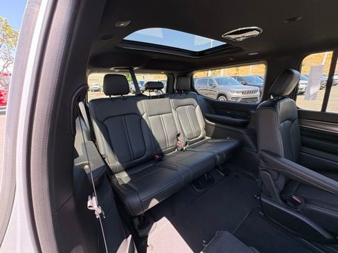 New 2026 Jeep Grand Wagoneer 4WD w/ Premium Group I image 29