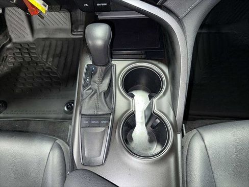 Certified 2023 Toyota Camry SE image 30