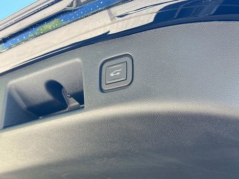 New 2026 Chevrolet Blazer EV RS AWD/4WD image 16