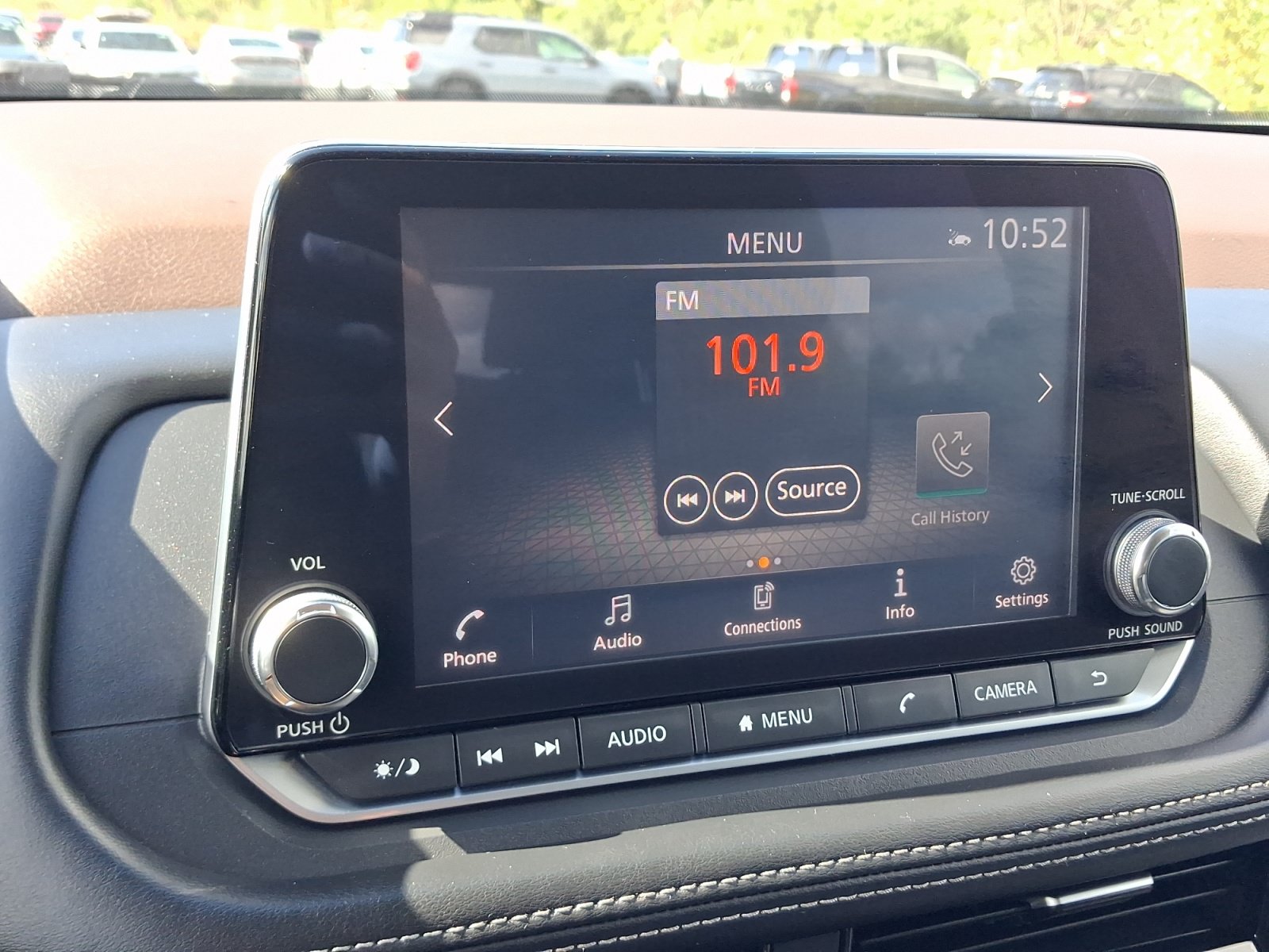 Used 2021 Nissan Rogue SV AWD/4WD image 16