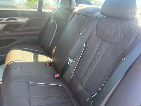 Used 2016 BMW 750i xDrive AWD/4WD image 34