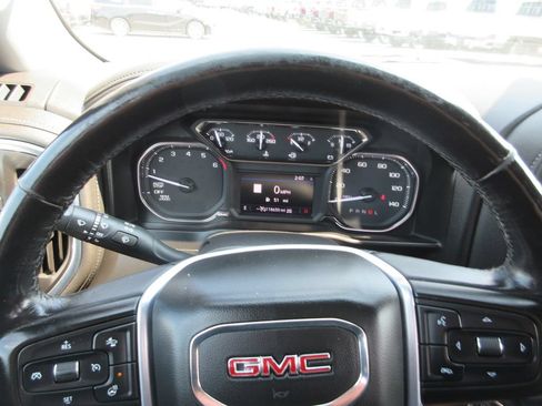 Used 2019 GMC Sierra 1500 SLT w/ SLT Premium Plus Package AWD/4WD image 33