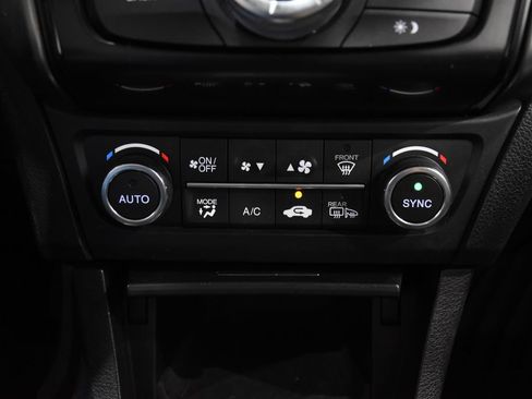 Used 2019 Acura ILX FWD image 23
