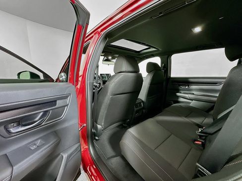 Used 2026 Honda CR-V Sport image 17