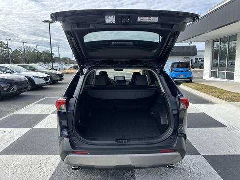 Used 2025 Toyota RAV4 Limited image 5