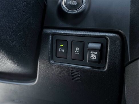Used 2021 Toyota Sequoia TRD Pro AWD/4WD image 33