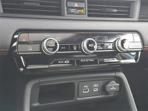 New 2025 Honda Pilot TrailSport image 14