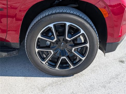 Used 2024 Chevrolet Tahoe RST w/ Luxury Package image 9
