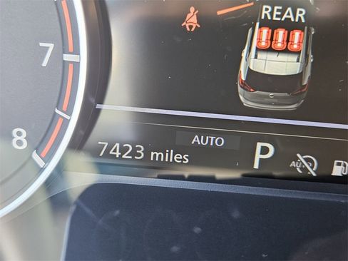 Certified 2025 Nissan Rogue S image 26