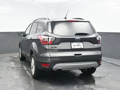 Used 2017 Ford Escape SE w/ Equipment Group 201A AWD/4WD image 5