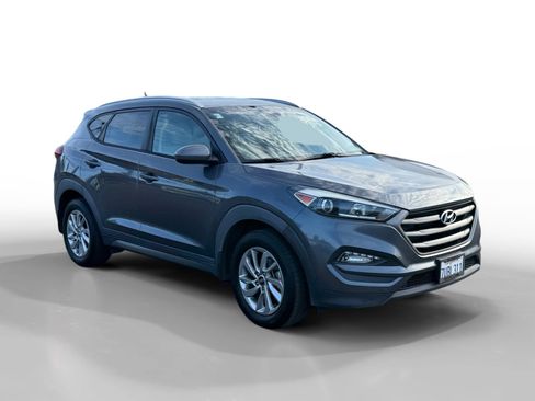 Used 2016 Hyundai Tucson SE w/ Option Group 02 image 7
