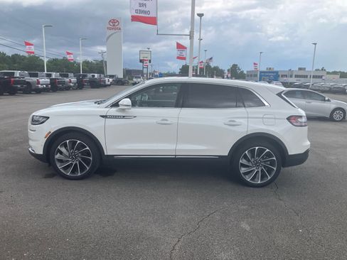 Used 2023 Lincoln Nautilus Reserve w/ Equipment Group 202A AWD/4WD image 4