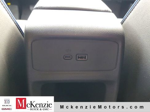 New 2026 Buick Envista Sport Touring w/ Convenience I Package FWD image 24