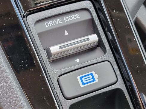 Used 2024 Honda Accord EX-L image 12