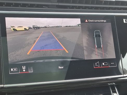 Used 2025 Audi Q7 3.0T Premium Plus image 20