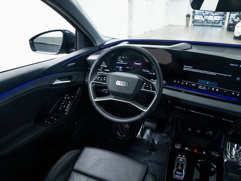 Used 2025 Audi Q6 e-tron Premium Plus w/ Premium Plus image 10