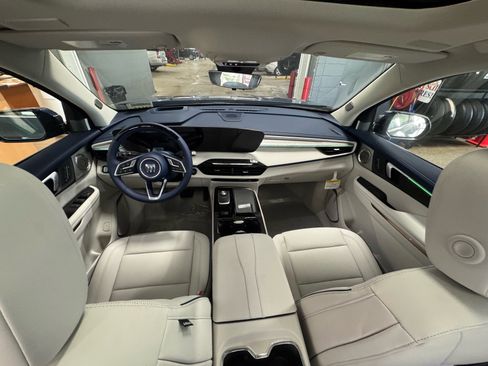 New 2026 Buick Enclave Avenir w/ Super Cruise Package image 15