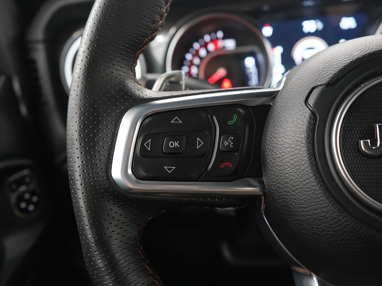 Used 2021 Jeep Wrangler Unlimited Rubicon AWD/4WD image 25