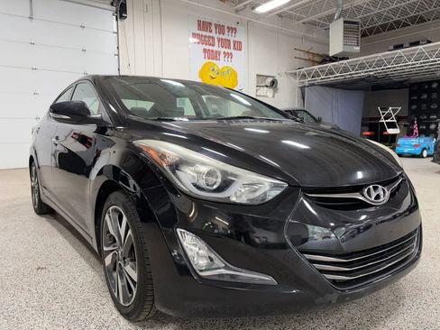 Used 2014 Hyundai Elantra Limited FWD image 1