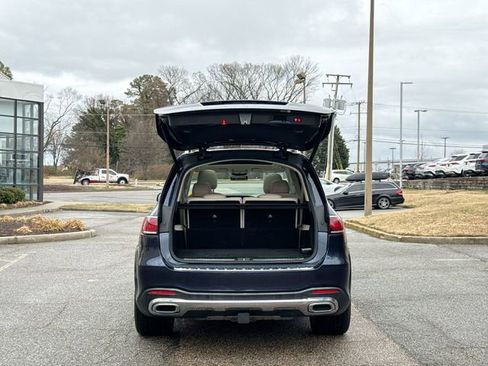 Used 2022 Mercedes-Benz GLS 450 4MATIC image 28