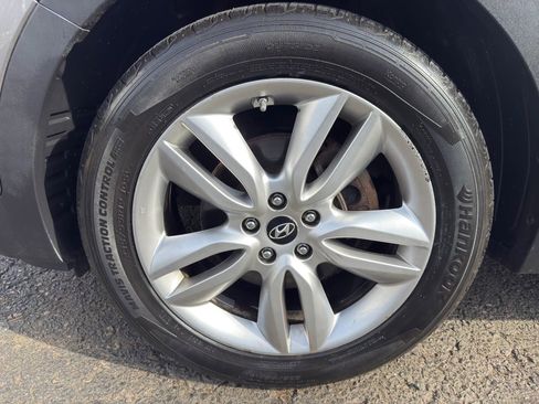 Used 2014 Hyundai Santa Fe Sport 2.0T w/ Technology Package 05 image 12