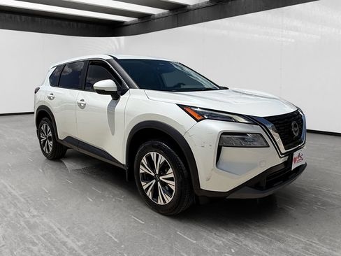 Used 2023 Nissan Rogue SV FWD image 7