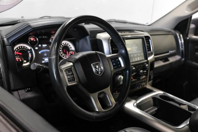 Used 2017 RAM 1500 Laramie w/ Convenience Group AWD/4WD image 16