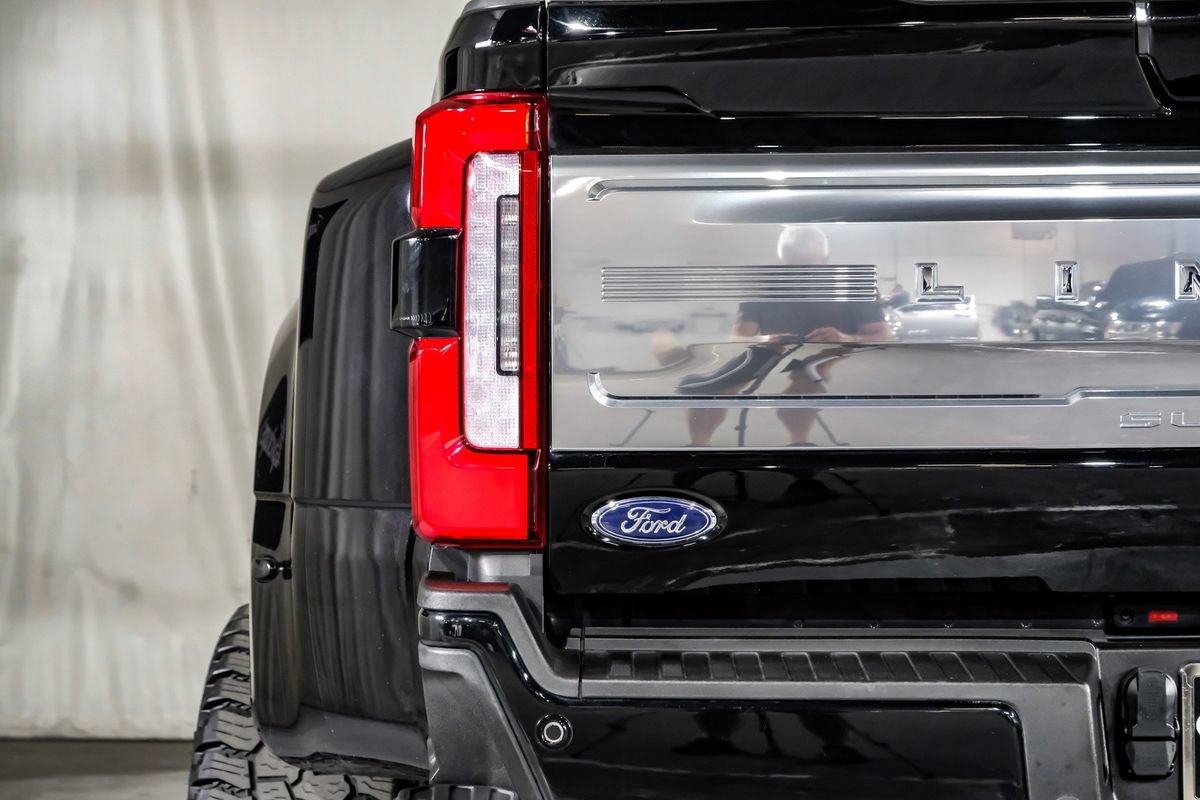 Used 2024 Ford F450 Limited AWD/4WD image 43