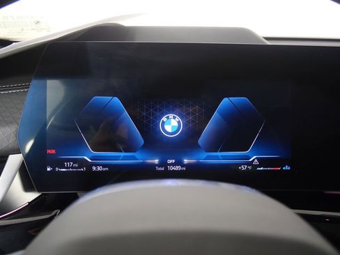 Certified 2025 BMW X2 xDrive28i image 21