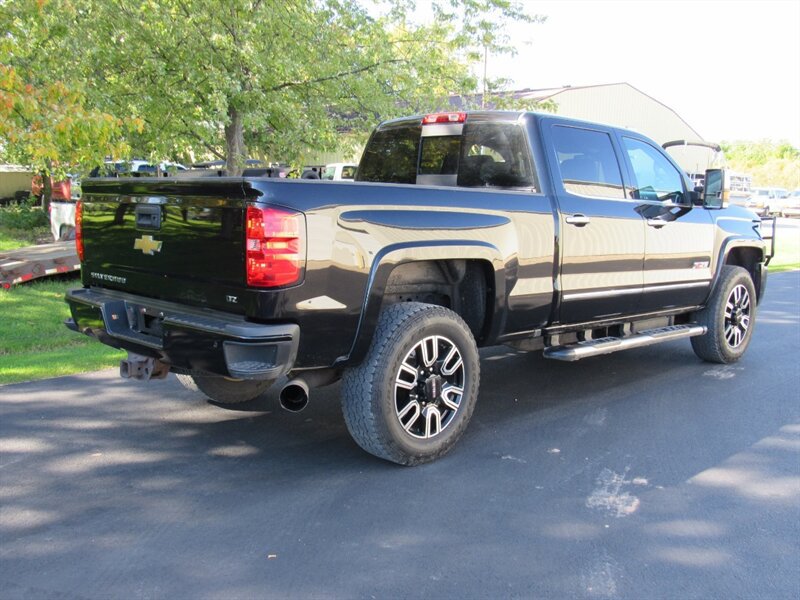 Used 2016 Chevrolet Silverado 2500 LTZ w/ Duramax Plus Package AWD/4WD image 5
