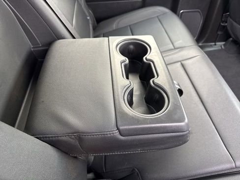 Used 2023 GMC Sierra 1500 SLT image 23