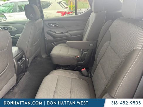 Used 2023 Chevrolet Traverse LT AWD/4WD image 4