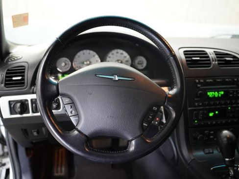 Used 2004 Ford Thunderbird RWD image 12