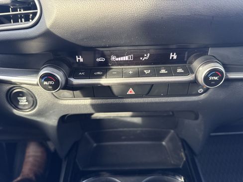 Used 2025 MAZDA CX-30 AWD 2.5 S w/ Select Sport Pkg image 17