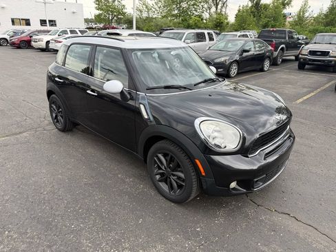Used 2011 MINI Cooper Countryman S FWD image 4